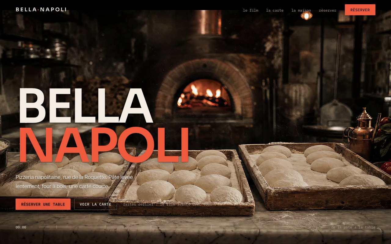 Page d'accueil de la démo Bella Napoli : titre en grand sur un four à bois et des pâtons, début du film qui se déroule au scroll